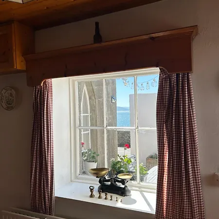 Lighthouse Keepers Moville